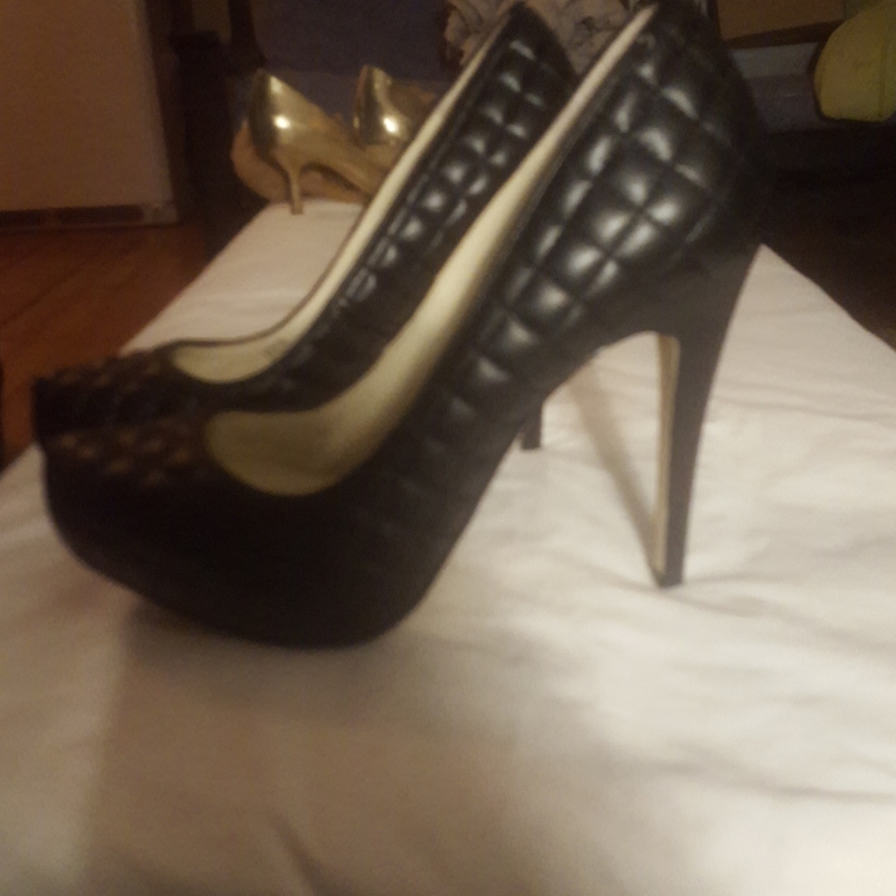 Bcbg Stilettos - image 4